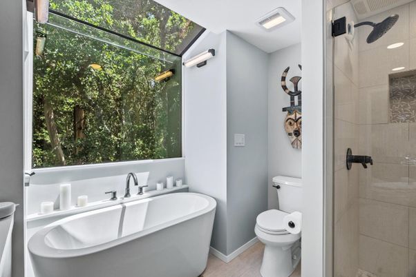 Bathroom, Free Standing Baths, Glass Shower, Interior, Recessed Lighting