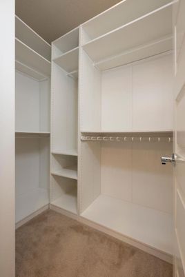 Interior, Walk-in Closets