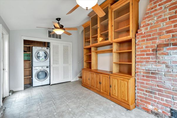 Interior, Stone Walls, Utility Closets, Washer