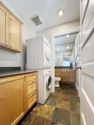 Interior, Recessed Lighting, Washer