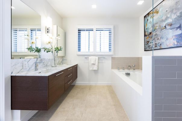 Bathroom, Interior, Recessed Lighting