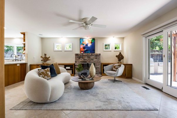 Fireplace, Interior, Living room, Recessed Lighting