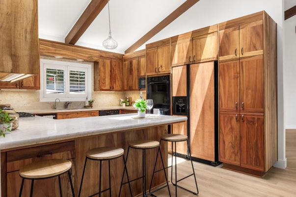 Interior, Kitchen, Pendant Lights, Wooden Beams, Wood Texture Flooring