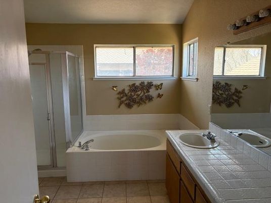 Bathroom, Interior, Tile Countertops