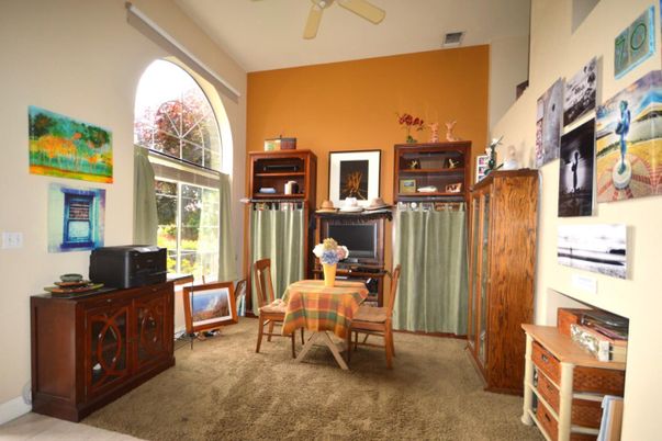 Dining room, Interior