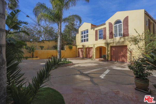 Attached, Backyard, Exterior, Facade, Spanish Mediterranean
