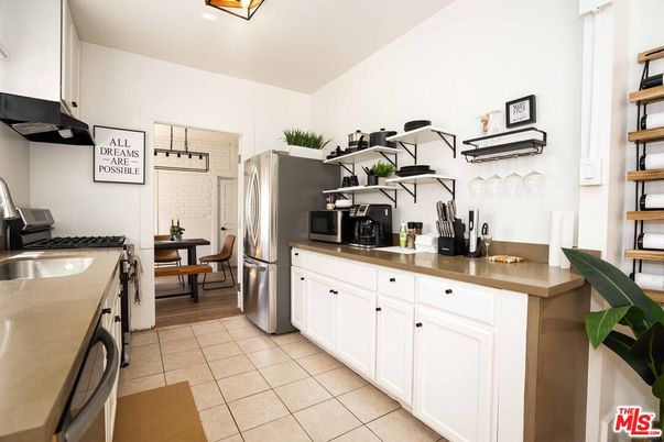 Dining room, Interior, Kitchen, Stainless Steel Appliances