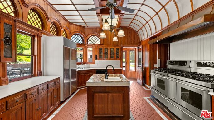Interior, Kitchen, Stainless Steel Appliances