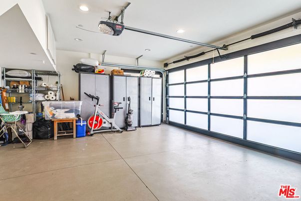 Fitness Equipment, Garage, Interior, Recessed Lighting