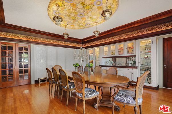 Dining room, Interior, Wood Texture Flooring