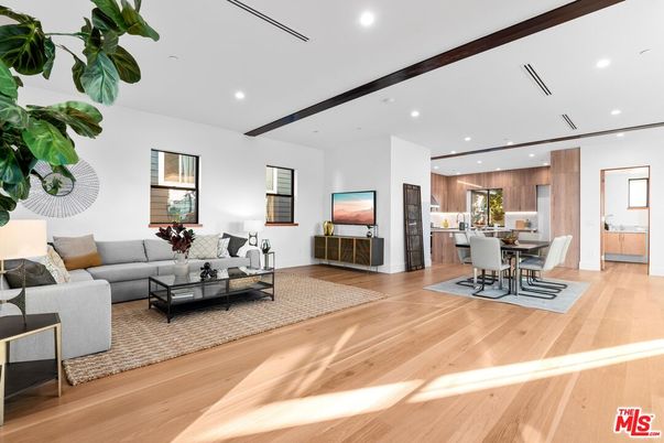 Dining room, Interior, Kitchen, Living room, Recessed Lighting, Wooden Beams, Wood Texture Flooring