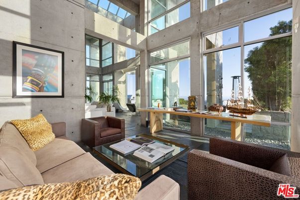 Interior, Living room, Sun Room