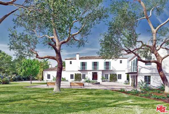 Backyard, Exterior, Facade, Spanish Mediterranean