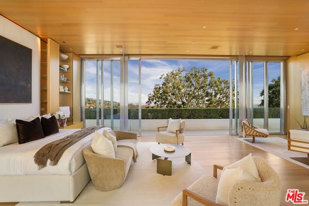 Bedroom, Interior, Living room, Recessed Lighting, Wooden Ceilings, Wood Texture Flooring