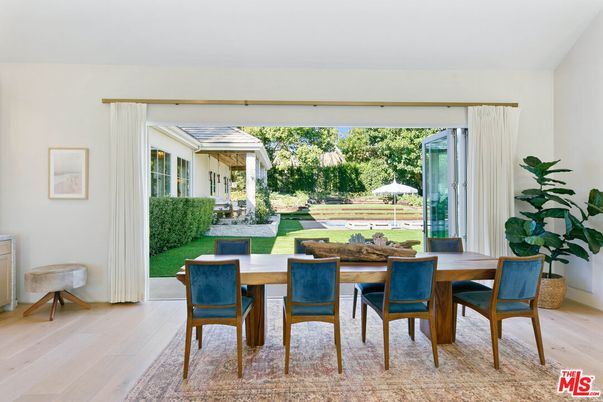 Dining room, Interior, Wood Texture Flooring