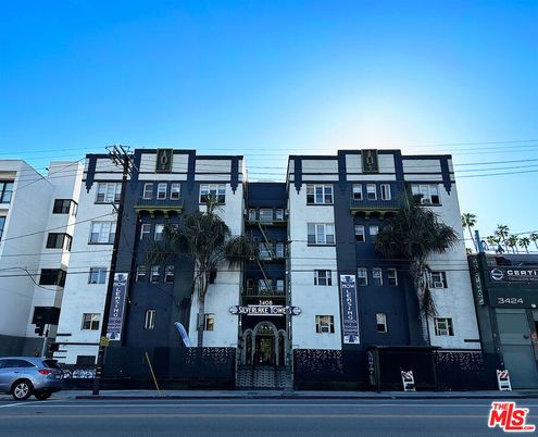 Exterior, Facade, Condo Building