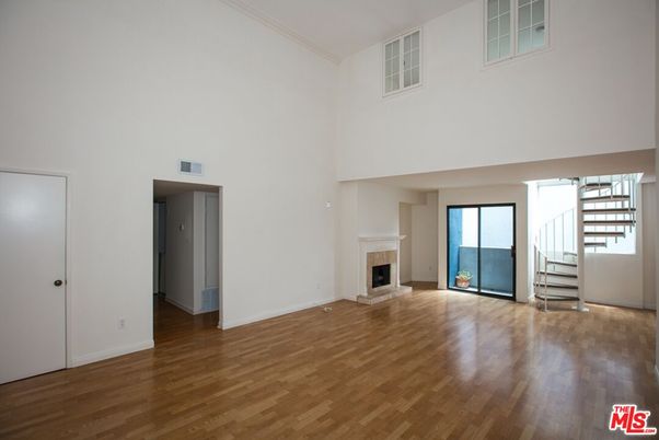 Empty room, Fireplace, Interior, Wood Texture Flooring