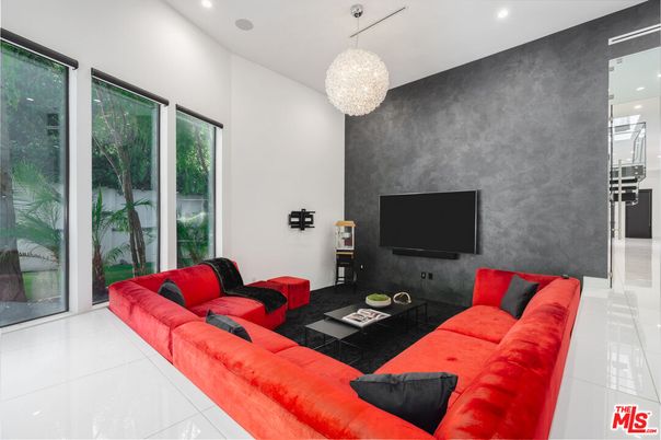 Chandelier, Interior, Living room, Recessed Lighting