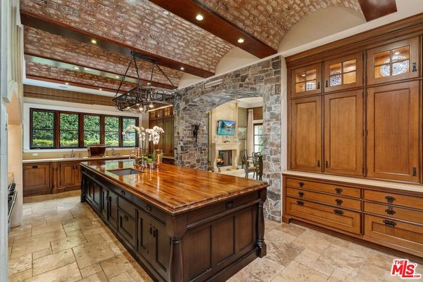 Interior, Kitchen, Pendant Lights, Recessed Lighting, Stone Walls, Wooden Beams, Wooden Ceilings