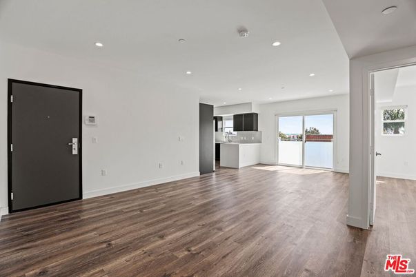 Empty room, Interior, Kitchen, Recessed Lighting, Wood Texture Flooring