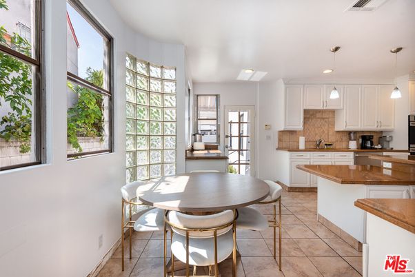 Dining room, Interior, Kitchen, Pendant Lights