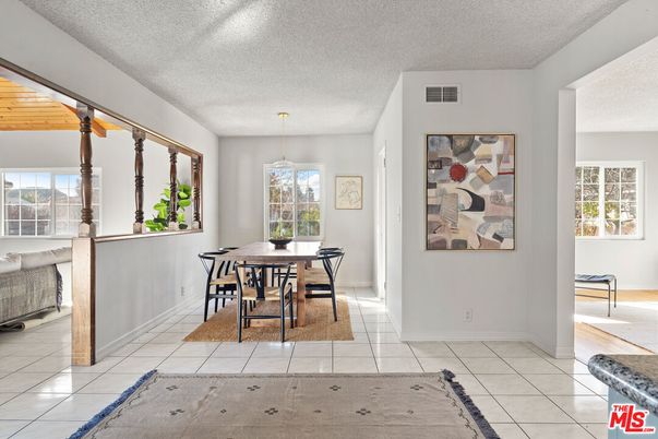 Dining room, Interior