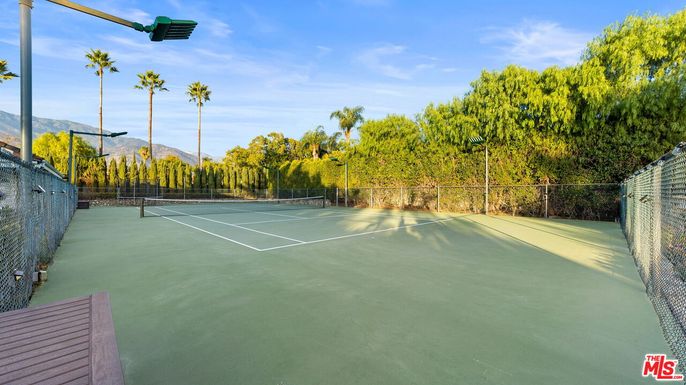 Exterior, Tennis Courts