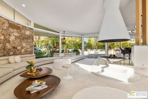 Interior, Living room, Pendant Lights, Recessed Lighting, Stone Walls