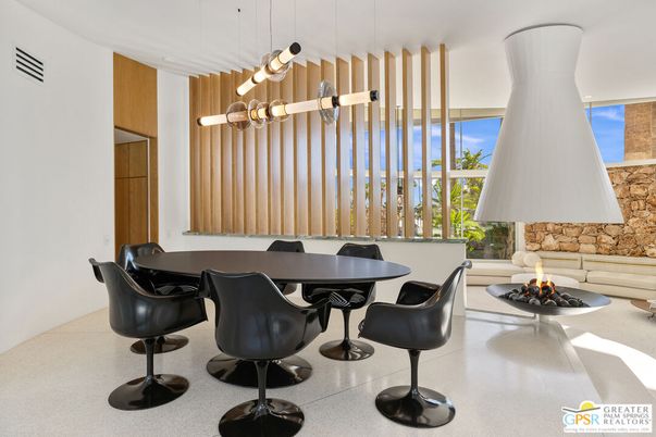 Dining room, Interior, Pendant Lights