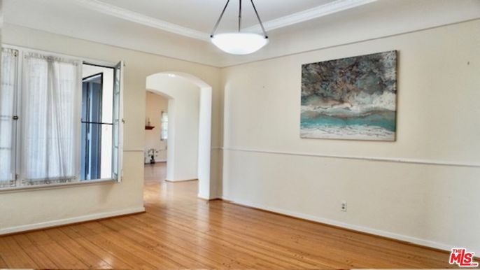Empty room, Interior, Pendant Lights, Wood Texture Flooring