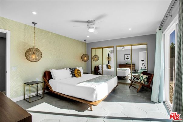 Bedroom, Interior, Living room, Pendant Lights, Recessed Lighting