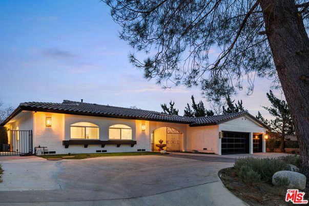 Attached, Detached Garage, Exterior, Facade, Mediterranean