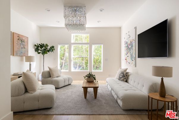 Chandelier, Interior, Living room, Recessed Lighting, Wood Texture Flooring