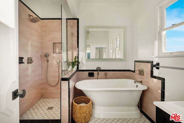 Bathroom, Free Standing Baths, Glass Shower, Interior