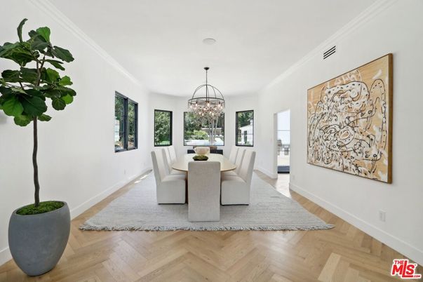 Chandelier, Dining room, Interior, Wood Texture Flooring