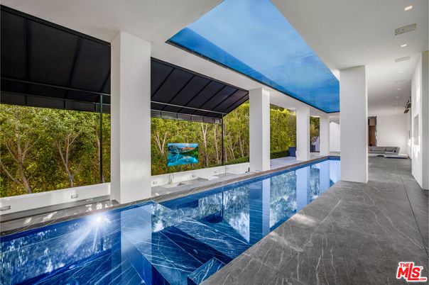Interior, Pool, Recessed Lighting