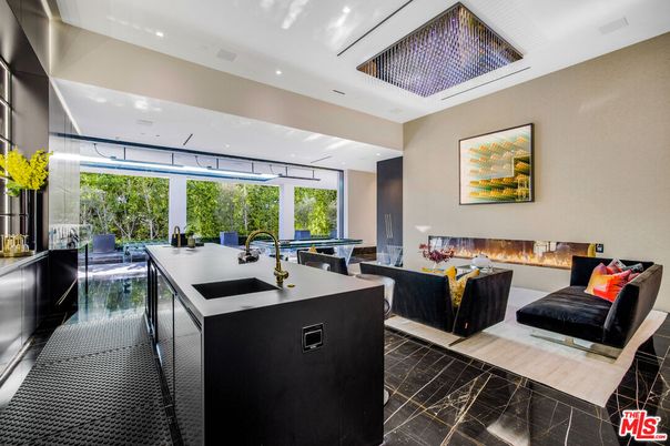 Fireplace, Interior, Kitchen, Living room, Recessed Lighting