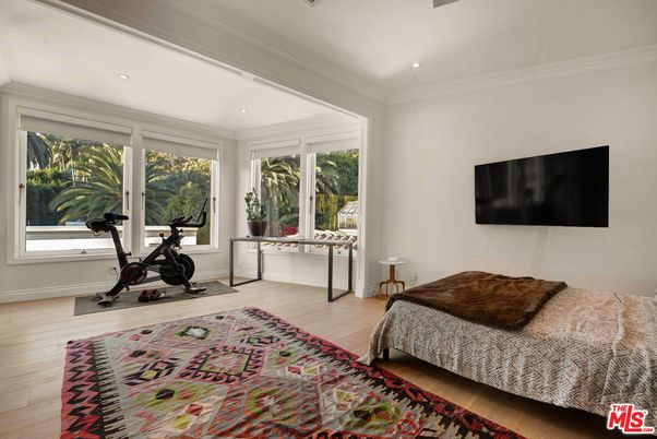 Bedroom, Fitness Equipment, Interior, Recessed Lighting, Wood Texture Flooring