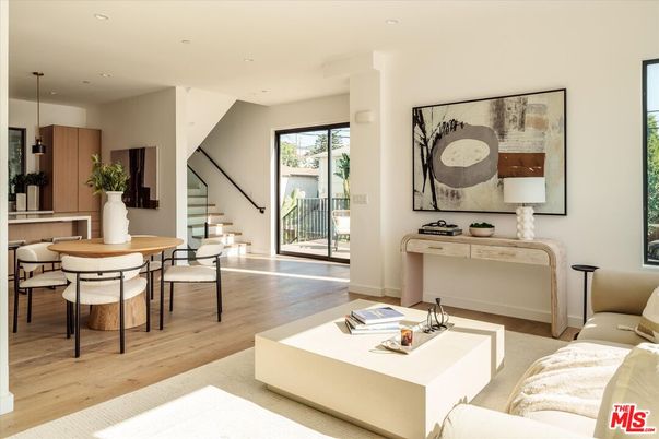 Dining room, Interior, Living room, Pendant Lights, Recessed Lighting, Wood Texture Flooring