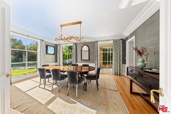 Chandelier, Dining room, Interior, Wood Texture Flooring