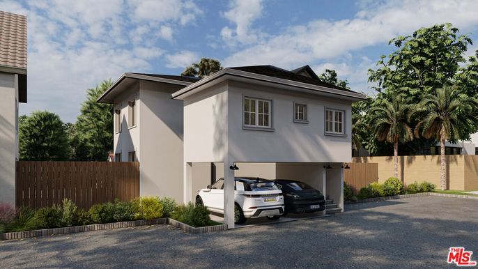 Exterior, Facade, Modern