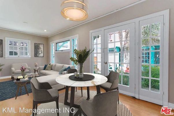 Dining room, Interior, Living room, Recessed Lighting, Wood Texture Flooring