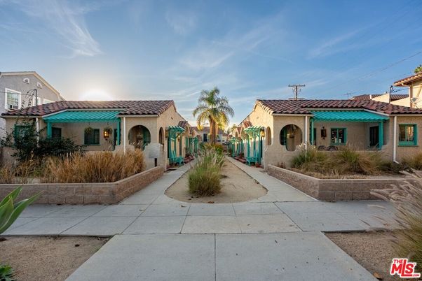 Backyard, Exterior, Facade, Spanish Mediterranean