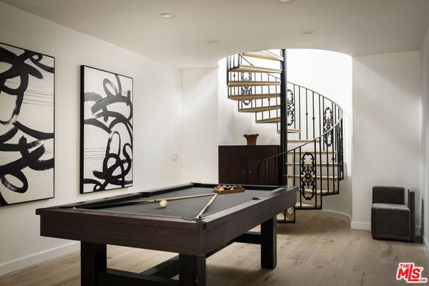 Billiard Table, Game Room, Interior, Recessed Lighting, Wood Texture Flooring