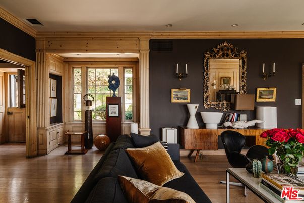 Interior, Living room, Recessed Lighting, Wood Texture Flooring, Wooden Walls