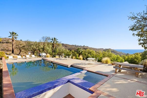 Exterior, Lake, Pool