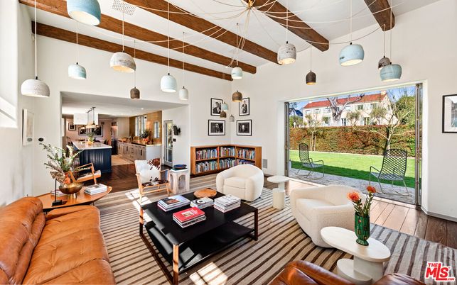 Interior, Living room, Pendant Lights, Wooden Beams, Wood Texture Flooring