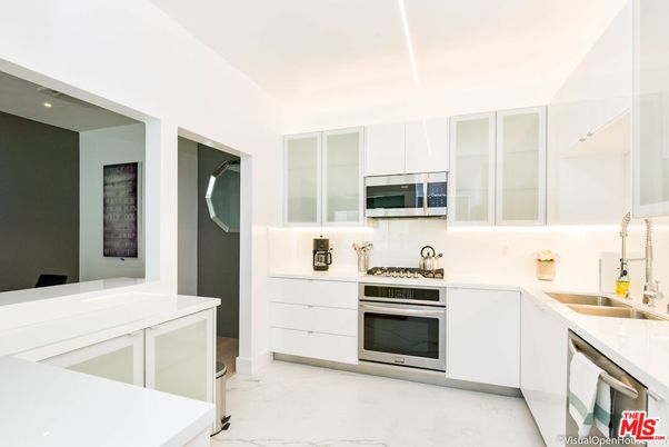 Interior, Kitchen, Marble, Recessed Lighting, Stainless Steel Appliances