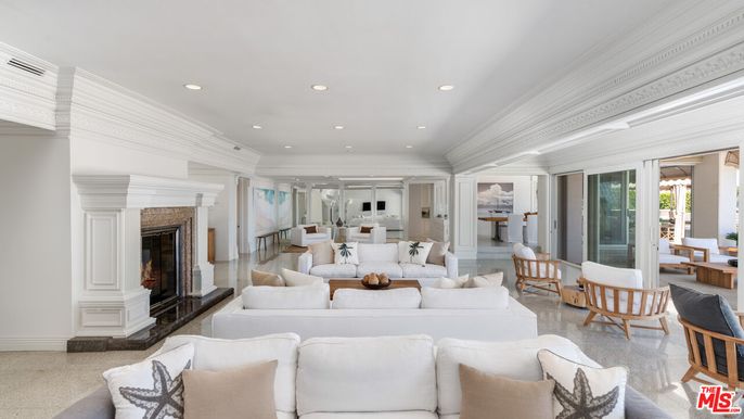Dining room, Fireplace, Interior, Living room, Recessed Lighting