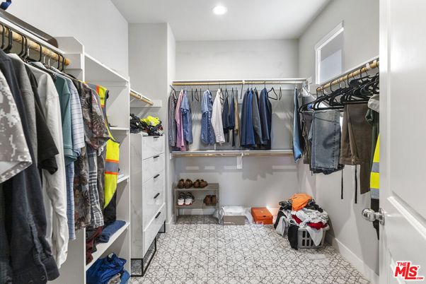 Interior, Recessed Lighting, Walk-in Closets